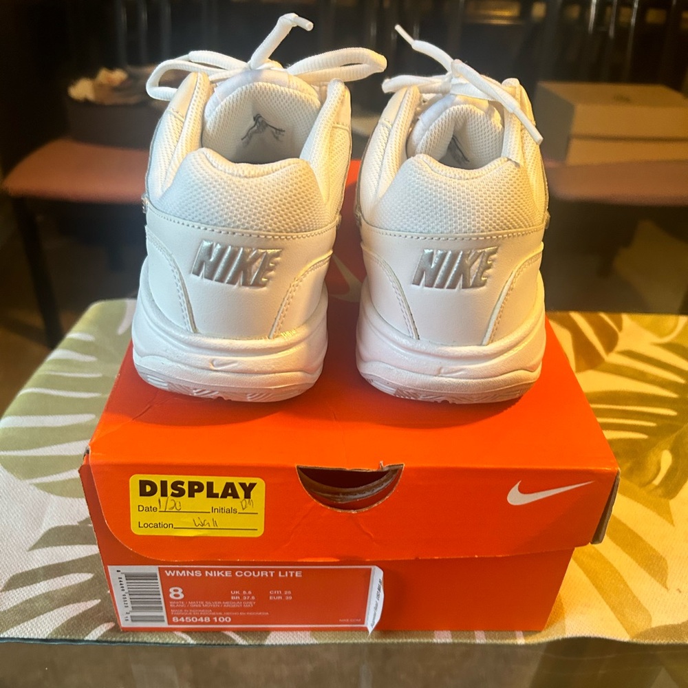 Barely used, white Nike sneakers